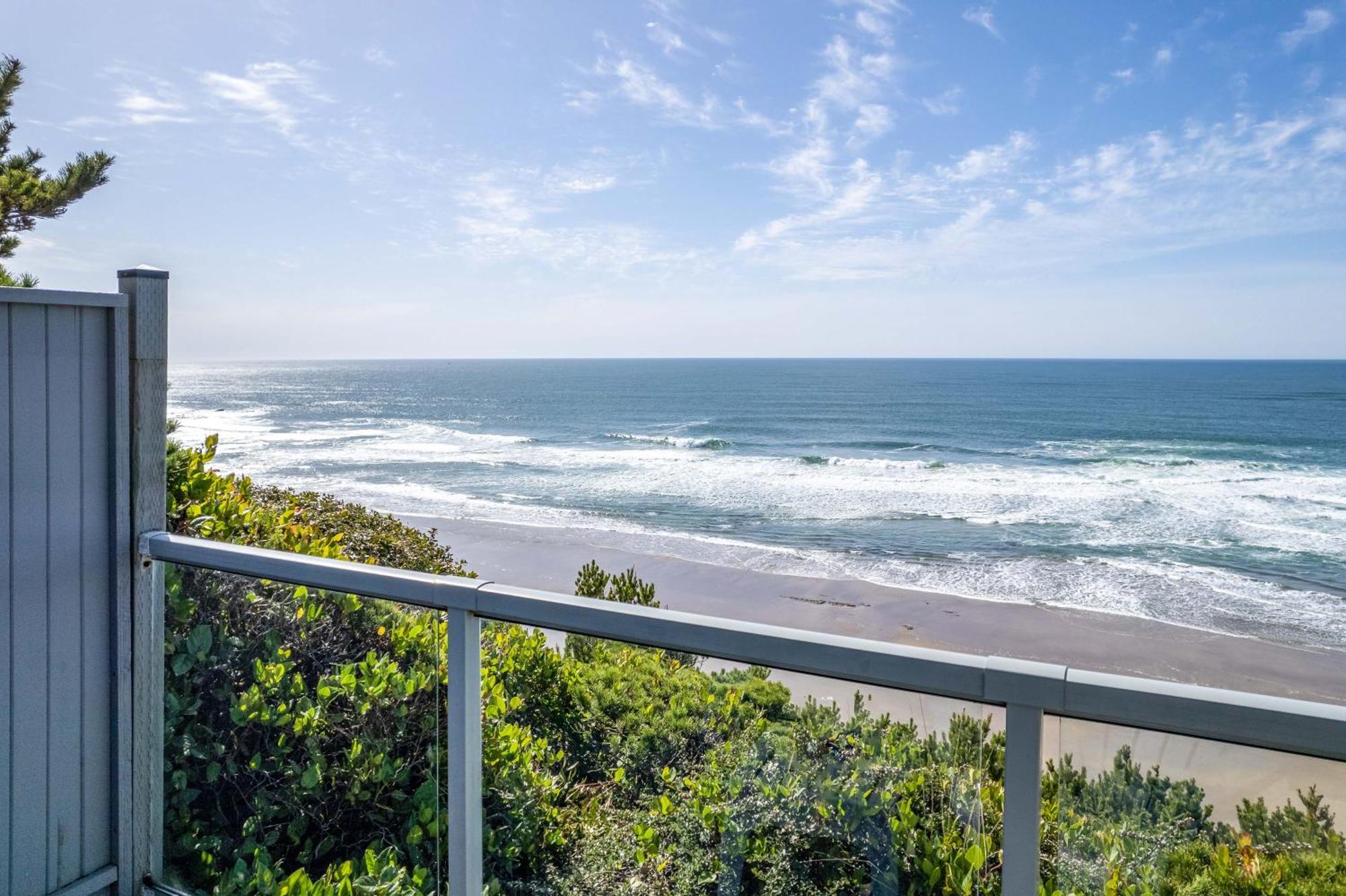 Lawton'S View Villa Lincoln City Exterior photo