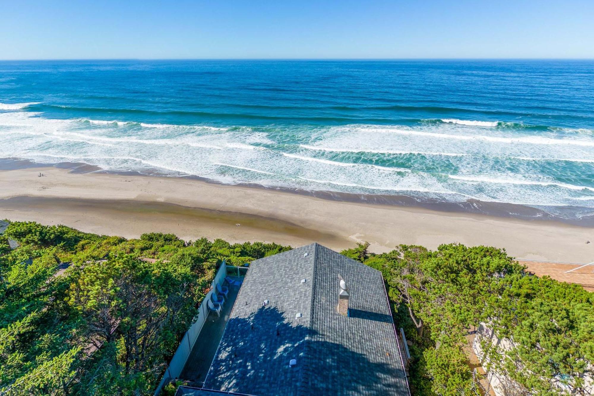 Lawton'S View Villa Lincoln City Exterior photo