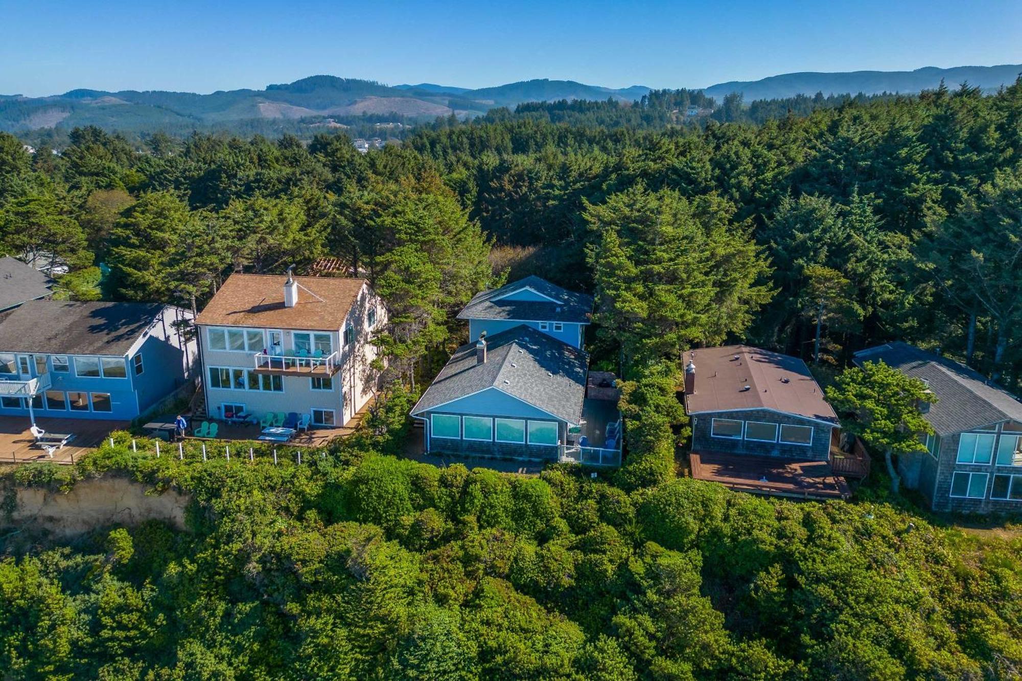 Lawton'S View Villa Lincoln City Exterior photo